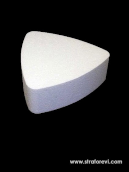 eskenar-ucgen-pasta-straforu