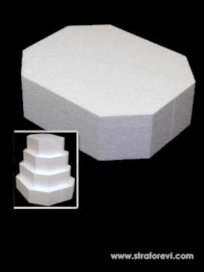 kose-kesimli-maket-pasta-straforu